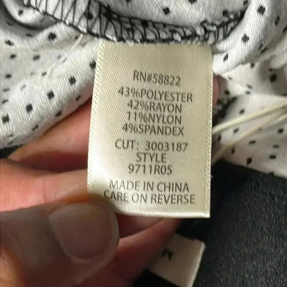 Max Studio Black White Polka Dot Skinny Leg Pull On Pants NWT Size S - Picture 5 of 6